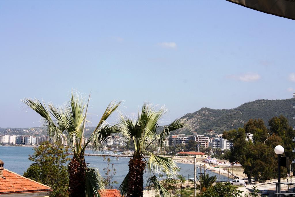 Ambasador Hotell Vlorë Exteriör bild